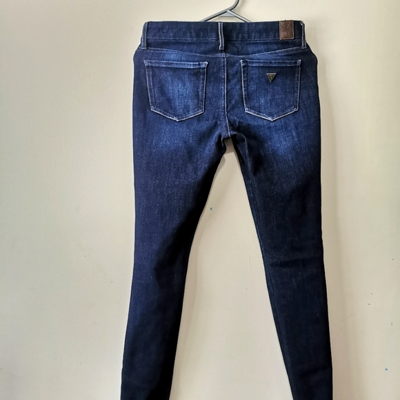 Guess Jeans - Picture 1 of 7